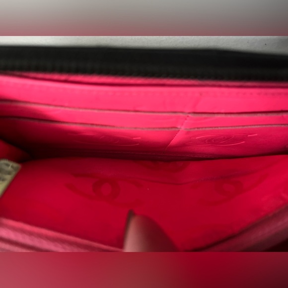 Chanel Authentic Quilted Cambon Zip Around Wallet Dust Bag VGC - Picture 12 of 12